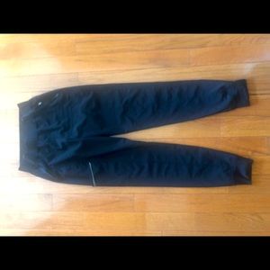 Infinity Jogger Scrubs- small tall